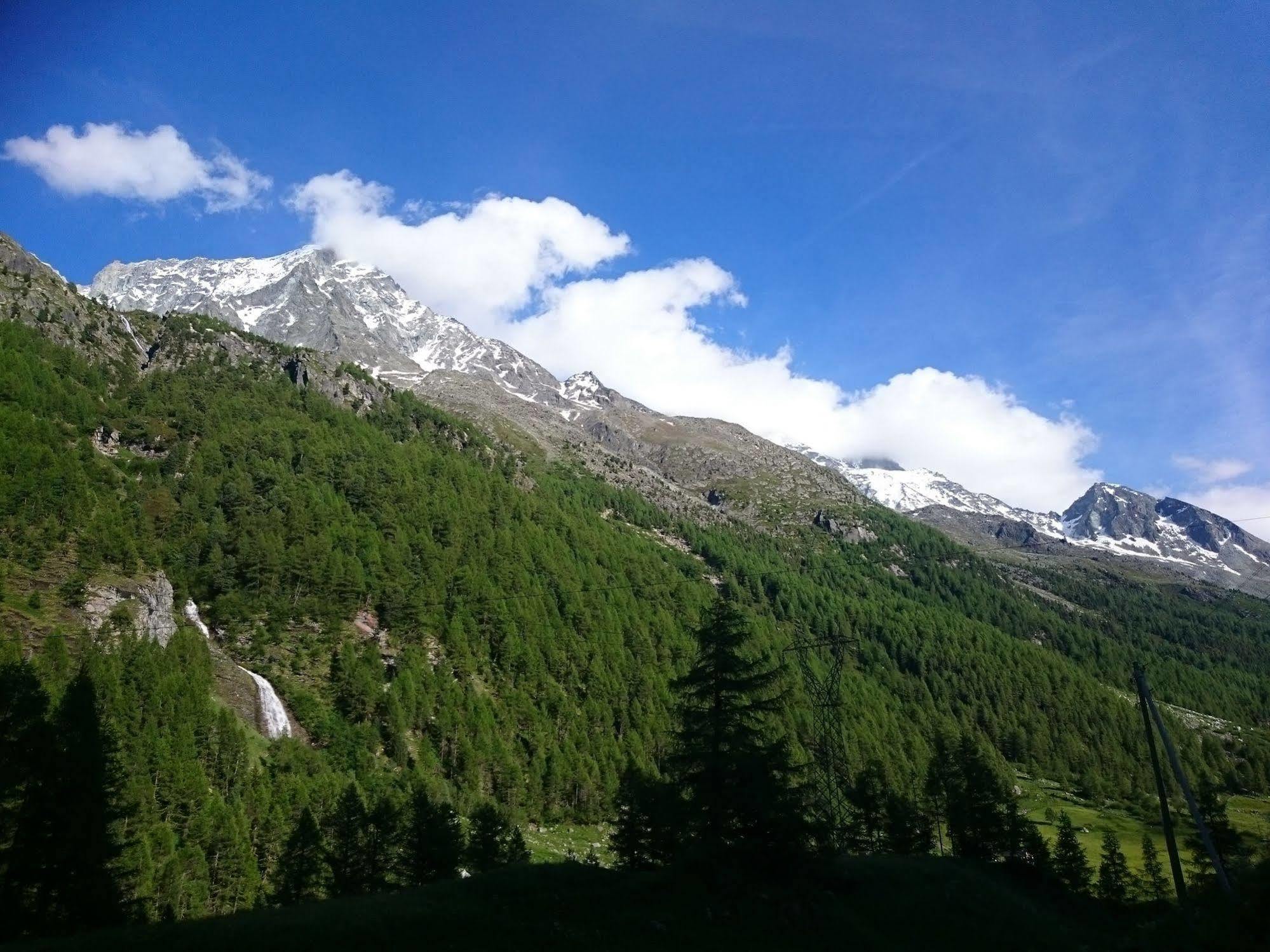 Hotel Pension Du Lac Bleu La Gouille المظهر الخارجي الصورة